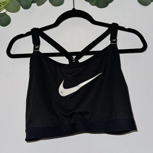 Nike Swoosh Sports Bra